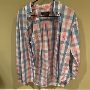 Vineyard Vines casual button down shirt size L
